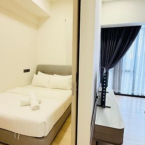 Suite à 2 Chambres à Coucher
