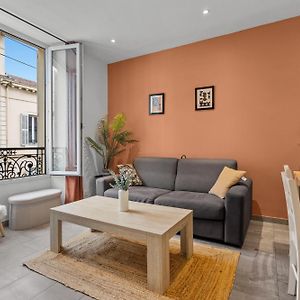 Appartement à 2 Chambres à Coucher
