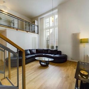 Appartement de Luxe à 3 Chambres à Coucher