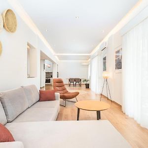 Appartement à 2 Chambres à Coucher