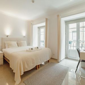 Downtown Lisbon Suites By Hosty