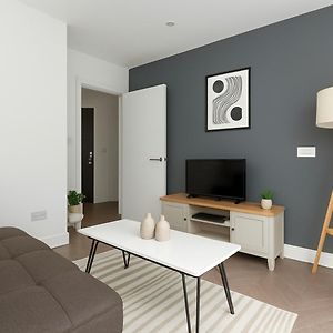 Appartement à 2 Chambres à Coucher