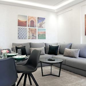 Appartement à 2 Chambres à Coucher