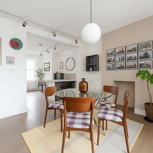 Appartement à 3 Chambres à Coucher