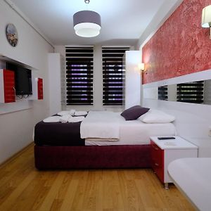 Studio de Luxe