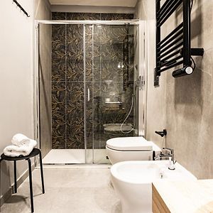 Appartement de Luxe à 1 Chambre à Coucher