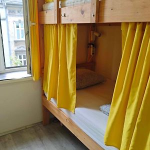 Chambre Juste Pour Femmes Dortoir