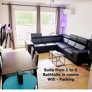 Appartement à 2 Chambres à Coucher