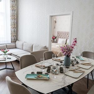 Wesselenyi Elegance