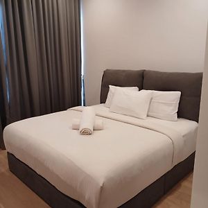 Suite à 2 Chambres à Coucher