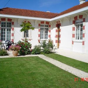 Villa à 2 Chambres à Coucher