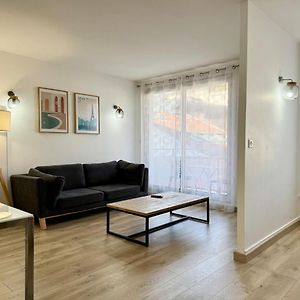Appartement à 2 Chambres à Coucher