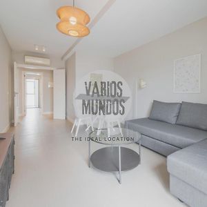 Appartement à 2 Chambres à Coucher