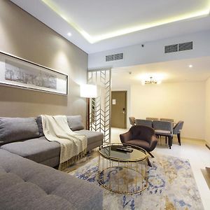 Appartement à 2 Chambres à Coucher
