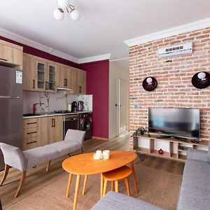 Appartement à 2 Chambres à Coucher