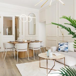 Wenceslas Square Apartments By Rentero