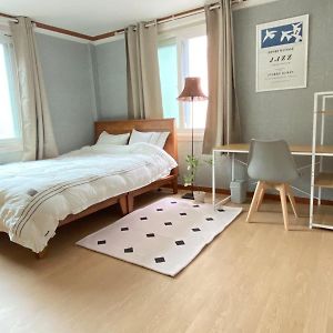 Appartement à 3 Chambres à Coucher