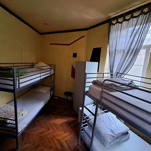 Dormitory Room Mixed