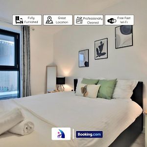 Appartement à 2 Chambres à Coucher