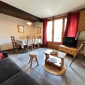 Appartement de Luxe à 2 Chambres à Coucher