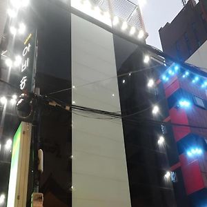Jongro Nova