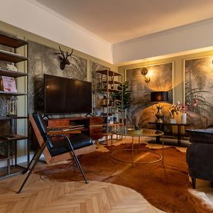 Appartement à 2 Chambres à Coucher