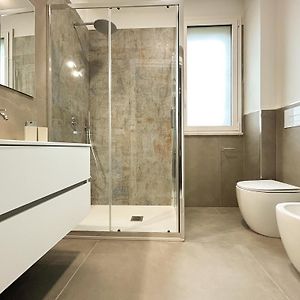 Appartement de Luxe à 1 Chambre à Coucher