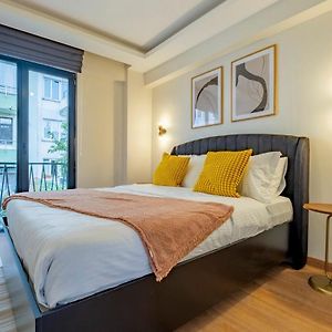 Appartement à 3 Chambres à Coucher