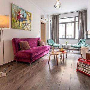 Appartement à 2 Chambres à Coucher