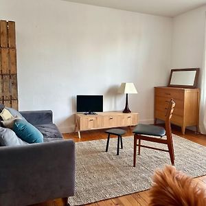 Appartement à 3 Chambres à Coucher