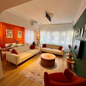 Appartement à 2 Chambres à Coucher