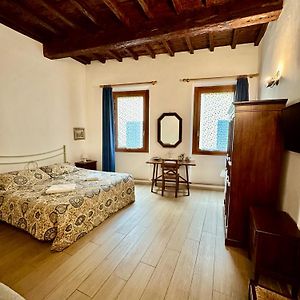 Medici Suite