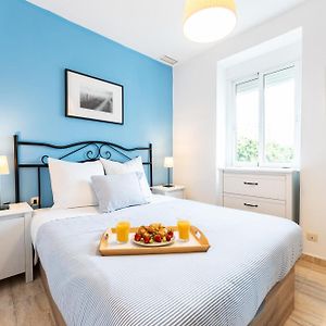 Amazing City Center Apartment
