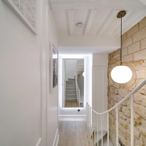 Appartement à 3 Chambres à Coucher