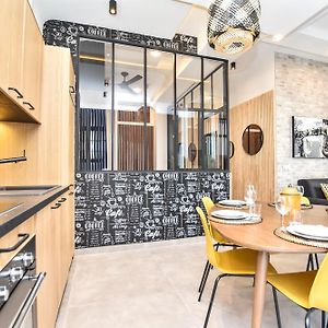 Appartement à 3 Chambres à Coucher