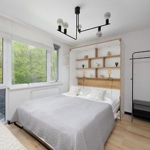 Pet-Friendly Studio Apartments Batorego Warsaw By Noclegi Renters