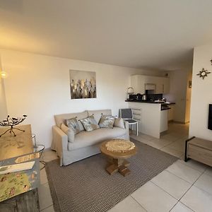 Frejus Plage Le Capitole T2 35M2 Climatise Balcon