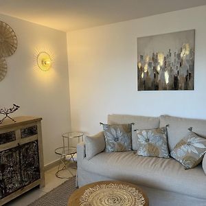 Frejus Plage Le Capitole T2 35M2 Climatise Balcon