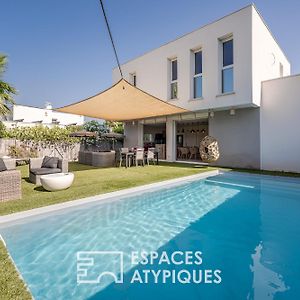 Villa à 3 Chambres à Coucher