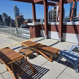 Elegant Unique Downtown Vancouver Loft, Comfort & Convenience Combined