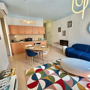 Chez Laura & Thomas - Appartement T3 Centre Ville, Proche Vieux Port, Opera, Place Aux Huiles