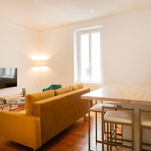 Appartement à 2 Chambres à Coucher
