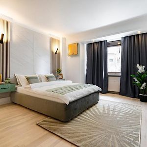 Studio de Luxe