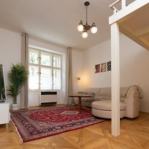 Prague Vinohrady Apartment