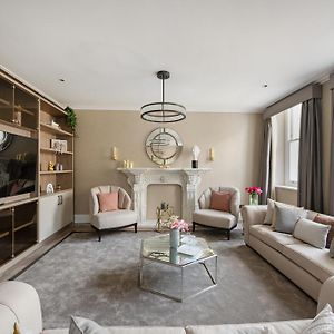 Appartement à 3 Chambres à Coucher