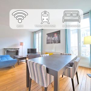 Appartement à 3 Chambres à Coucher