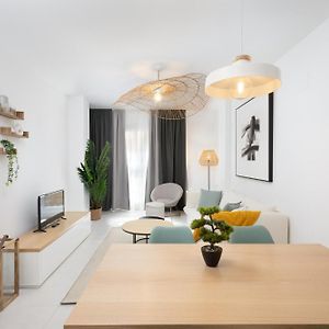 Appartement de Luxe à 2 Chambres à Coucher