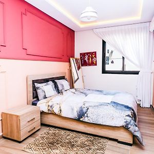 Appartement à 3 Chambres à Coucher