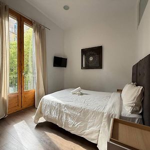 Appartement de Luxe à 2 Chambres à Coucher