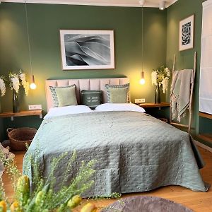 Nettes Appartment In Duesseldorf-Derendorf - Stylisch + Gemuetlich